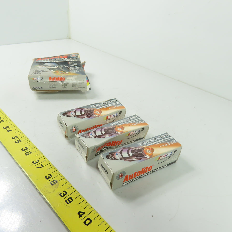 Autolite Double Platinum Automotive Replacement Spark Plug Lot Of 3