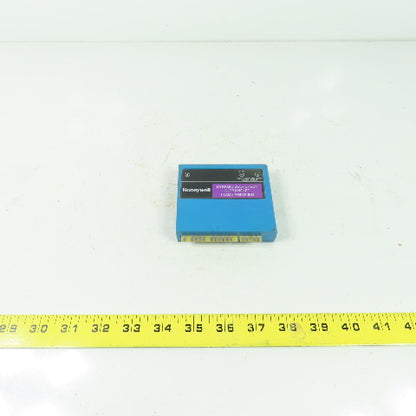 Honeywell R7861 A 1034 Dynamic Self-Check UV Flame Signal Amplifier