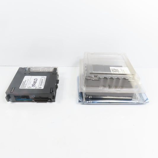 GE Fanuc IC693MDR390D 8 Point 24VDC Mixed I/O Relay Module (Very Clean)