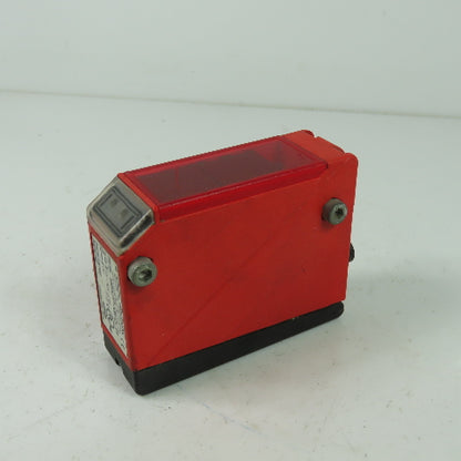 Leuze PRK 96K/P-1360-41 Photoelectric Sensor 10-30VDC 4-Pin