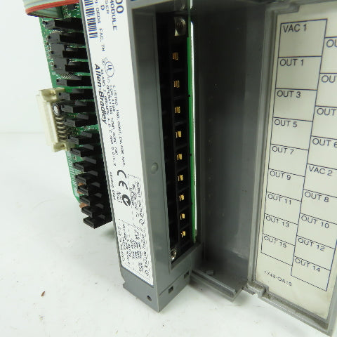 Allen Bradley 1746-0A16 Ser D SLC500 Output Module (No Terminal Strip)