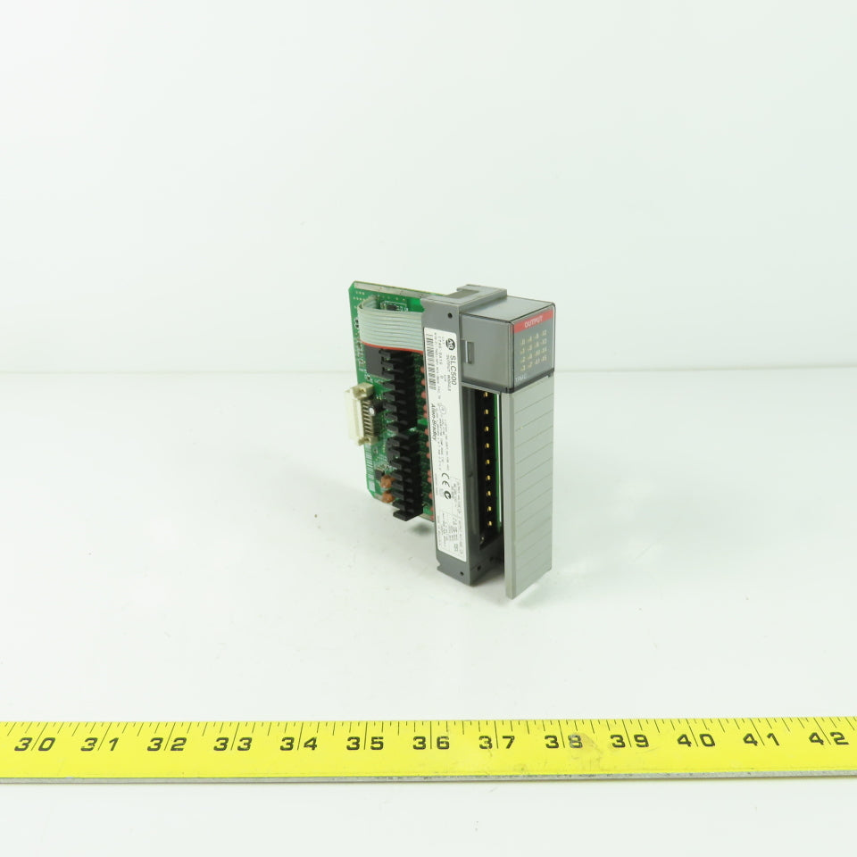 Allen Bradley 1746-0A16 Ser D SLC500 Output Module (No Terminal Strip)