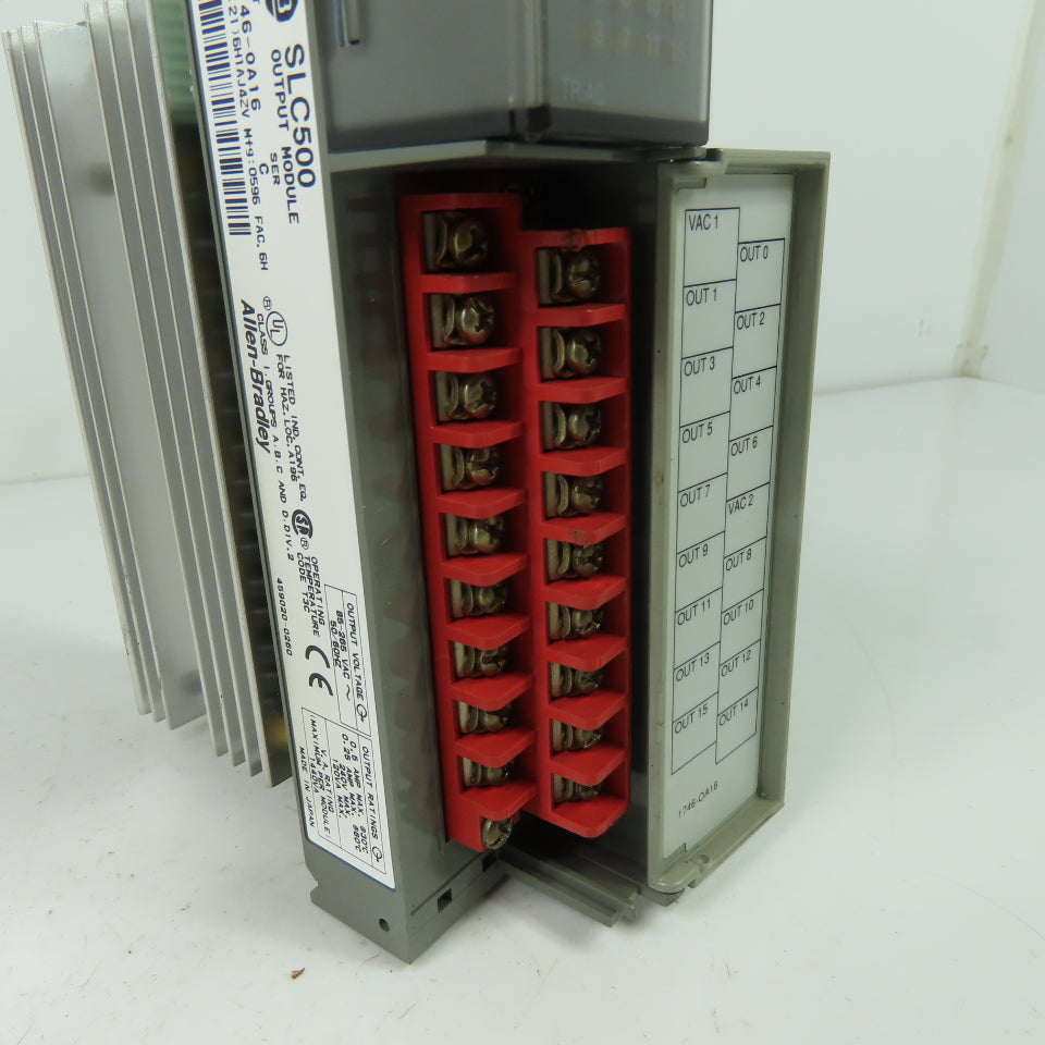 Allen Bradley 1746-0A16 Ser C SLC500 Output Module W/Heatsink