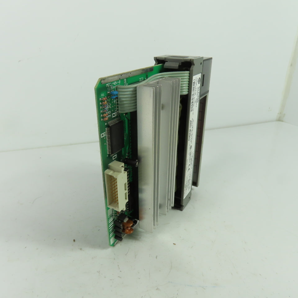 Allen Bradley 1746-0A16 Ser C SLC500 Output Module W/Heatsink