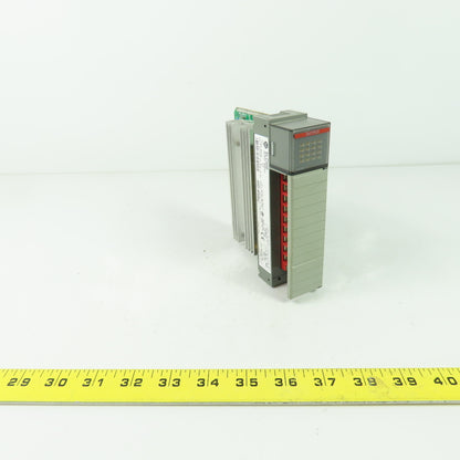 Allen Bradley 1746-0A16 Ser C SLC500 Output Module W/Heatsink