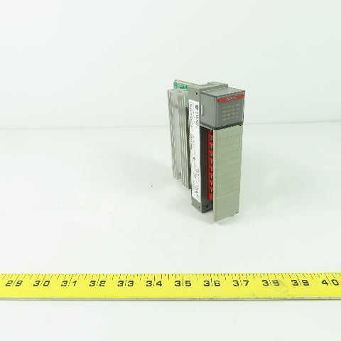 Allen Bradley 1746-0A16 Ser C SLC500 Output Module W/Heatsink