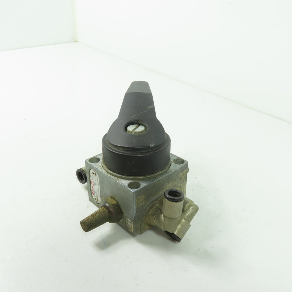 Rexroth 7291 04W07 Pneumatic Valve R1-1/4" 563 131 0100