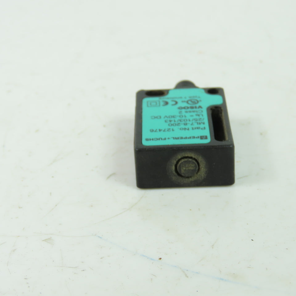 Pepperl & Fuchs 127476 ML7-8-200/25/103/143 Diffuse Made Sensor 10-30VDC Class 2