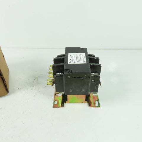 Furnas 42DE35AFD7 3-Pole Magnetic Contactor 600V 15Hp 50/60Hz 120V Coil