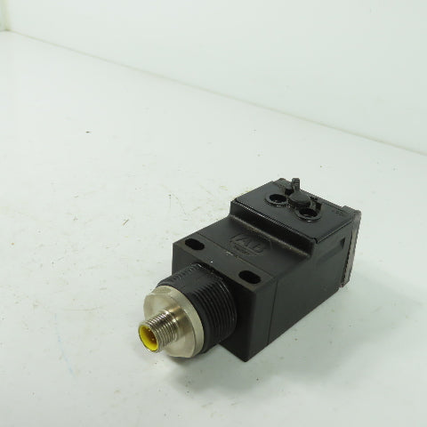 Allen Bradley 42GDF-9000-QD Ser A Photoswitch Photoelectric Senser 10-30VDC