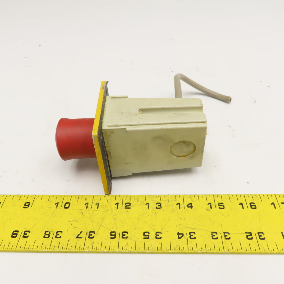Klockner Moeller 600V Push Pull Release Emergency Stop Switch