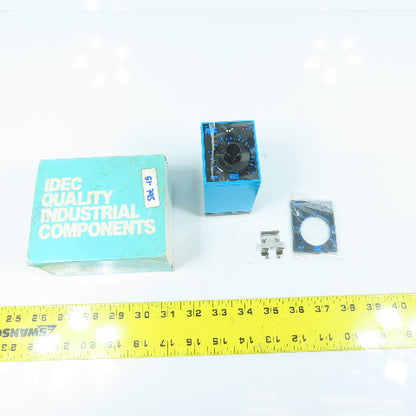 Idec RTE-BS2 Time Delay Relay 120VAC 10A 50/60HZ NEW
