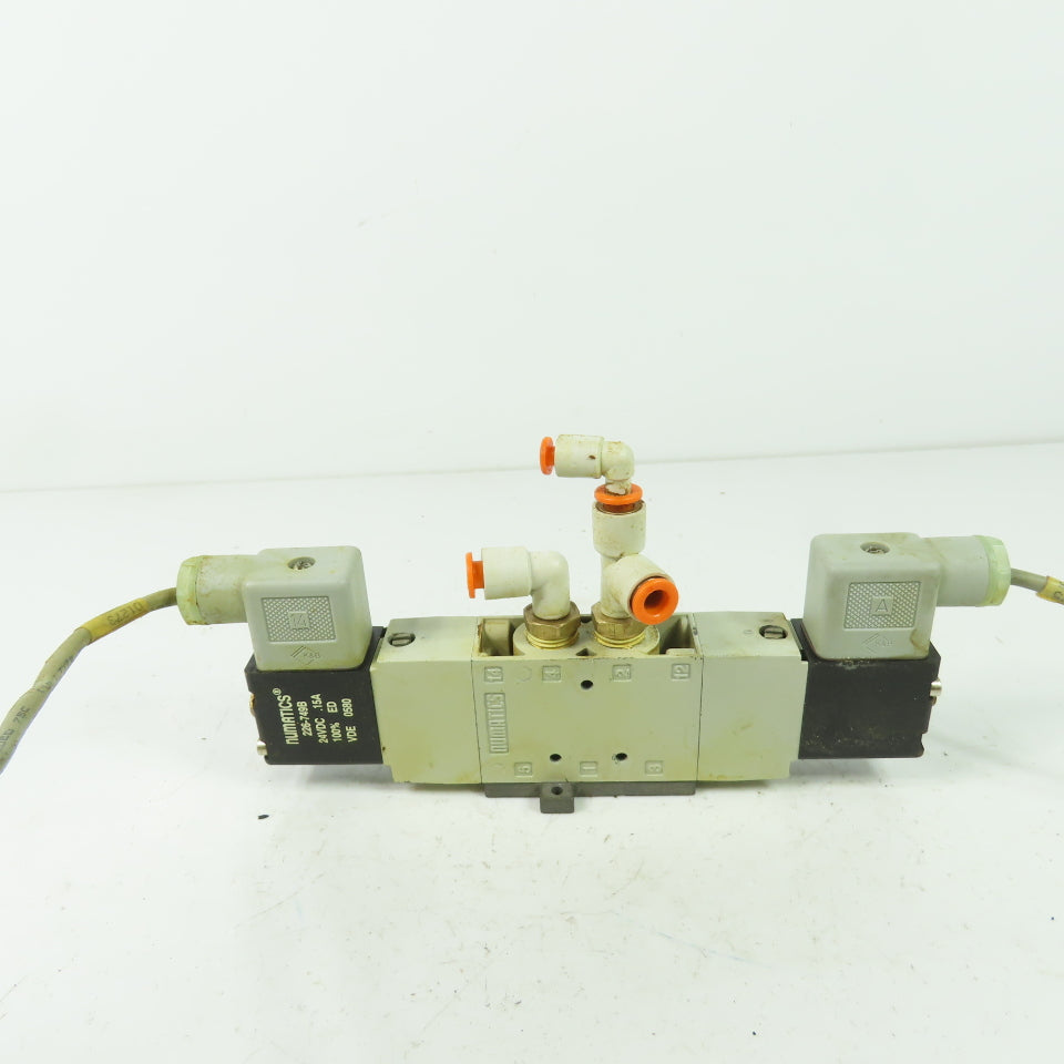 Numatics L12BB552B000061 145PSI Pneumatic Solenoid Valve 1/4" NPT 24VDC Coil