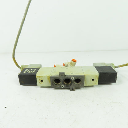 Numatics L12BB552B000061 145PSI Pneumatic Solenoid Valve 1/4" NPT 24VDC Coil