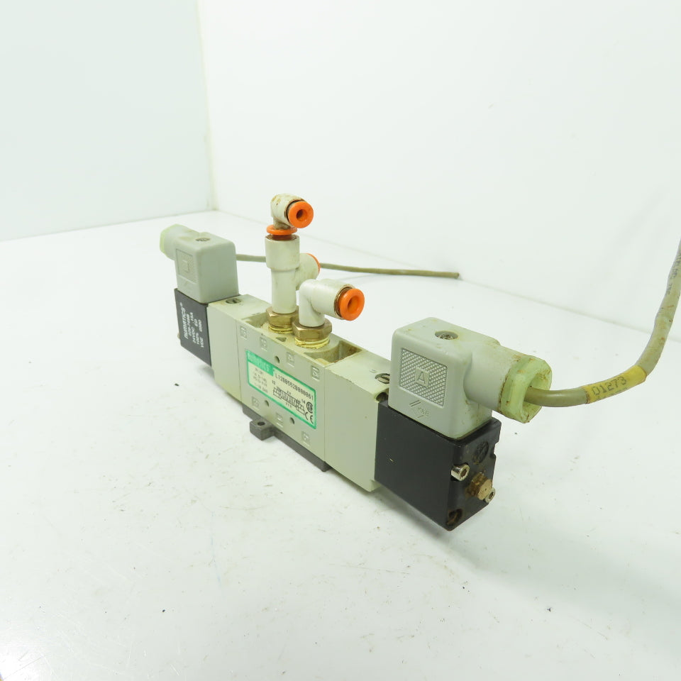 Numatics L12BB552B000061 145PSI Pneumatic Solenoid Valve 1/4" NPT 24VDC Coil