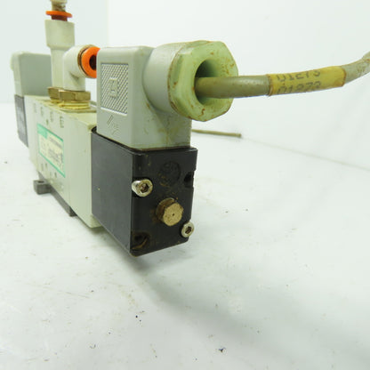 Numatics L12BB552B000061 145PSI Pneumatic Solenoid Valve 1/4" NPT 24VDC Coil
