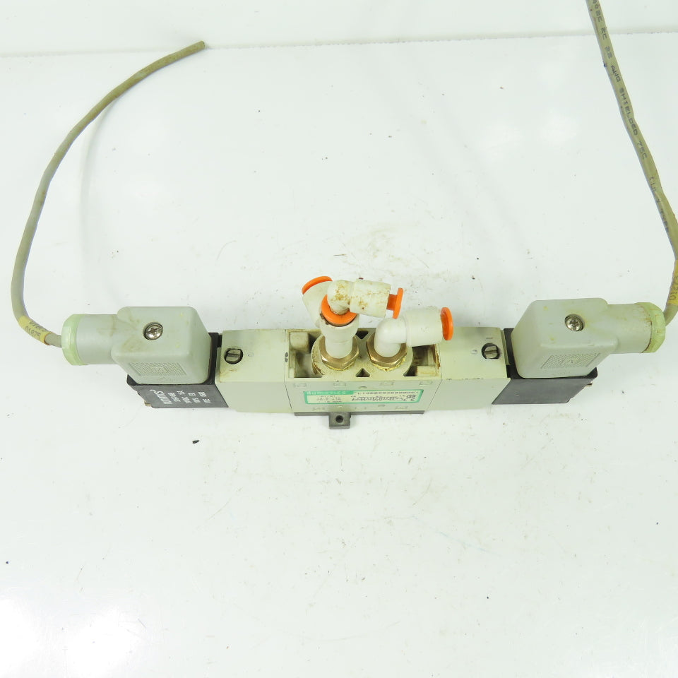 Numatics L12BB552B000061 145PSI Pneumatic Solenoid Valve 1/4" NPT 24VDC Coil