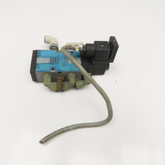 Rexroth 577 608 5/2 Position Single Solenoid Pneumatic Directional Valve 24 VDC