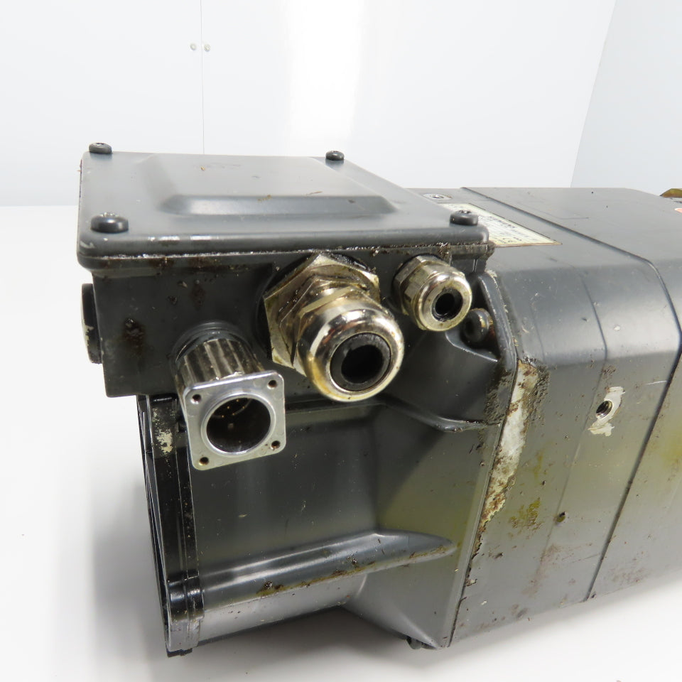 Siemens 1PH7103-2NF32-0CA3 3-Ph Servo Motor 5.5-7.0Kw 2000RPM 13A W/ Encoder