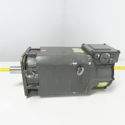 Siemens 1PH7103-2NF32-0CA3 3-Ph Servo Motor 5.5-7.0Kw 2000RPM 13A W/ Encoder