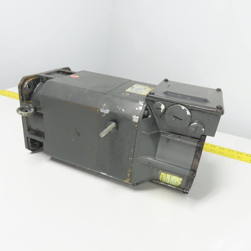 Siemens 1PH7103-2NF32-0CA3 3-Ph Servo Motor 5.5-7.0Kw 2000RPM 13A W/ Encoder