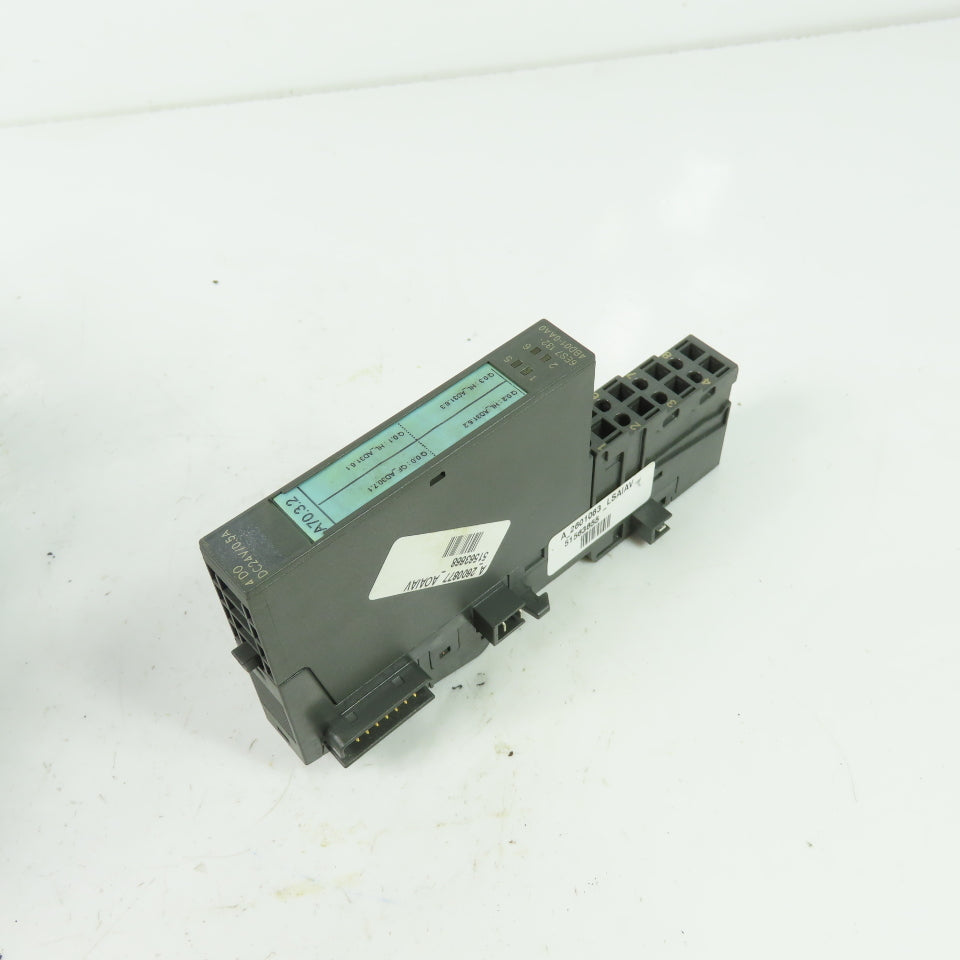 Siemens 6ES7 132-4BD01-0AA0 Simatic S7 Digital Output Module 24VDC 0.5A Lot Of 8