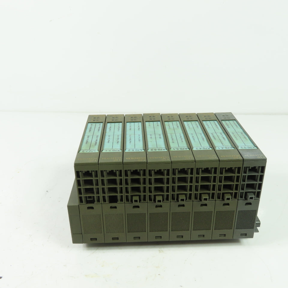 Siemens 6ES7 132-4BD01-0AA0 Simatic S7 Digital Output Module 24VDC 0.5A Lot Of 8