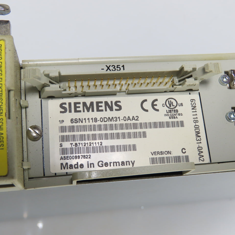 Siemens 6SN1118-0DM31-0AA2 Control Module Simodrive 6SN1123-1AB00-0BA2 LT Module