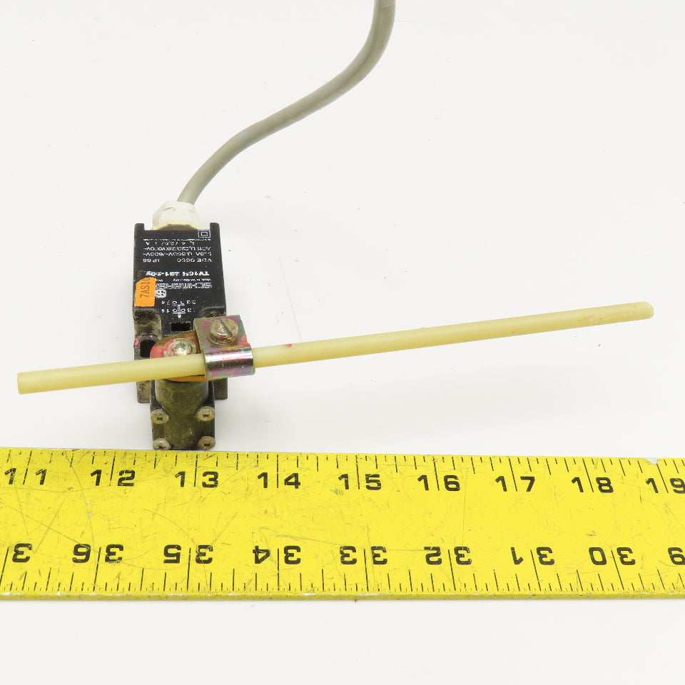 Schmersal TV10H 231-20Y 600V Limit Switch