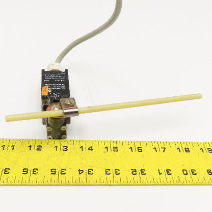 Schmersal TV10H 231-20Y 600V Limit Switch