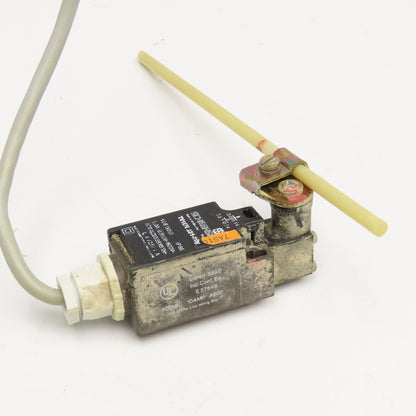 Schmersal TV10H 231-20Y 600V Limit Switch