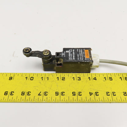 Schmersal ZV1H 231-11Y 600V Cam Roller Limit Switch