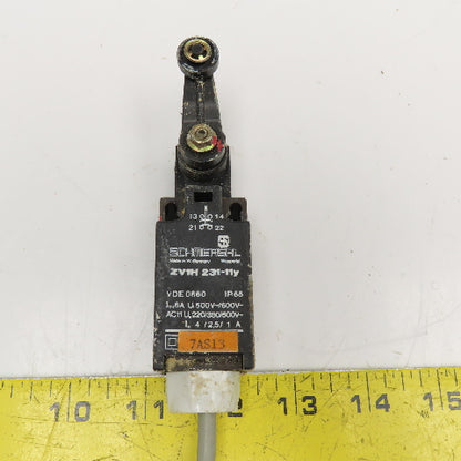 Schmersal ZV1H 231-11Y 600V Cam Roller Limit Switch