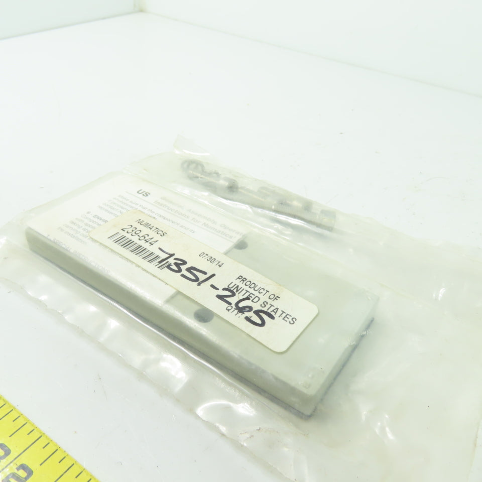 Numatics 239-644 Valve 4-Bolt Blank Plate Kit Replacement Lot Of 2
