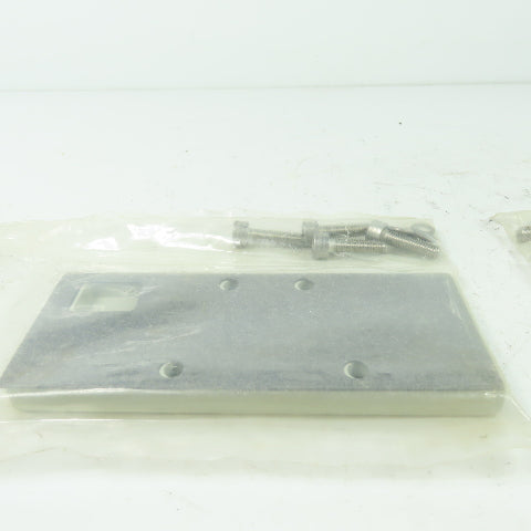 Numatics 239-644 Valve 4-Bolt Blank Plate Kit Replacement Lot Of 2