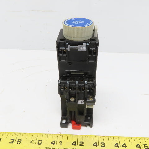 Telemecanique CA2-DN 129 Relay Contactor W/Travail LA2-D22 On Delay 0.1-30S