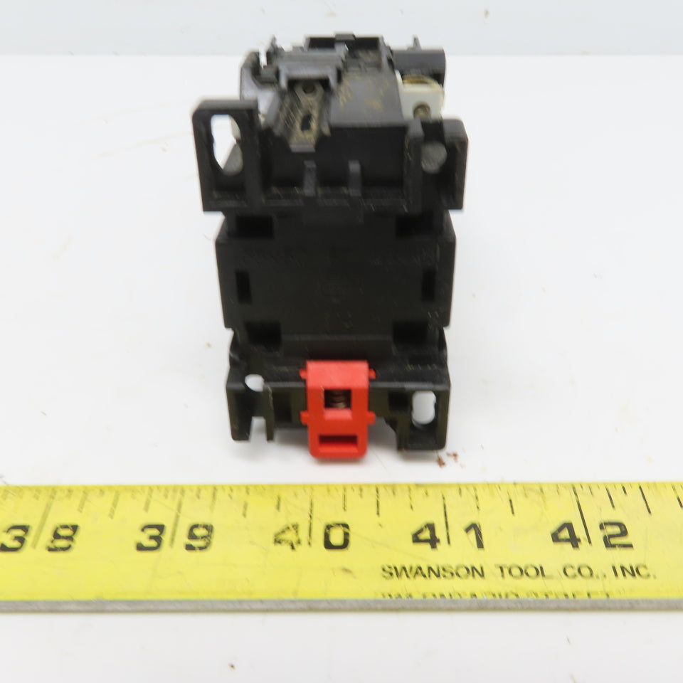 Telemecanique CA2-DN 129 Relay Contactor W/Travail LA2-D22 On Delay 0.1-30S