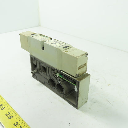 Numatics 122BB6Z2MN00061 Pneumatic Solenoid Valve 150PSI 24VDC Coil