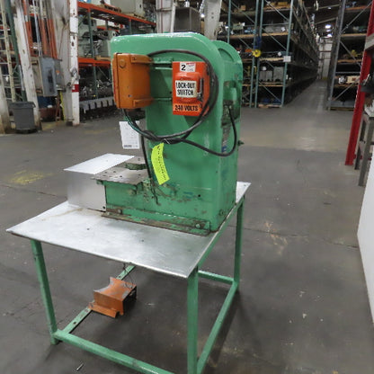 Denison M6C03A12S01A13A59 6-Ton Hydraulic Multipress 230V 3PH 4.75" Stroke