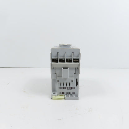Allen Bradley 100-C09*10 Ser A C09 Contactor 600VAC Max W/ 120V 50/60HZ Coil