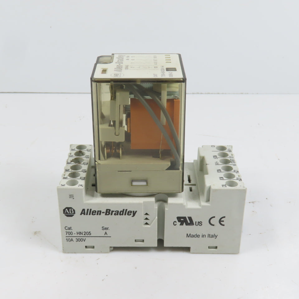 Allen Bradley 700-HA33A1-4 General Purpose Tube Base Relay 120VAC Coil W/ Base
