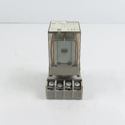 Allen Bradley 700-HA32A1 General Purpose Tube Base Relay 120VAC Coil W/ Base