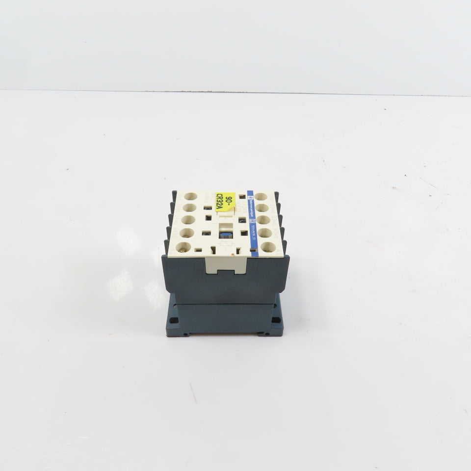 Schneider CA2KN 40F72 110VAC Control Relay 10A