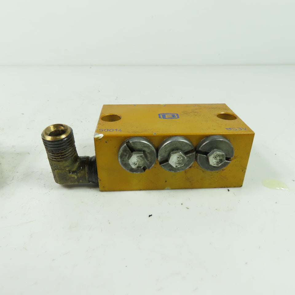 2 Way & 4 Way Lubrication Metering Manifold Lot Of 2