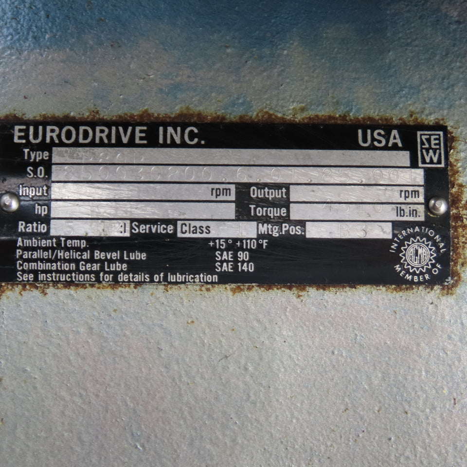 Eurodrive R8OP 5.14:1 Ratio Inline Gear Reducer 4510 lb.in. Torq. 1-1/8 x 2-1/8"