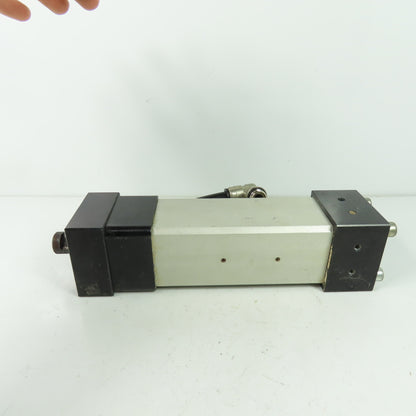 Double Acting Pneumatic Cylinder 7/8" Stroke 2" Bore