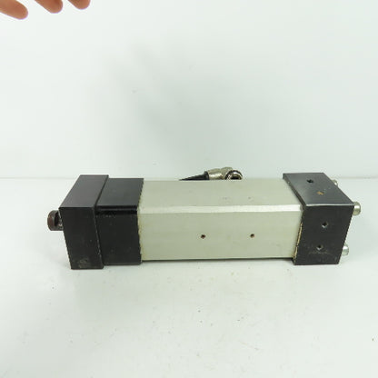 Double Acting Pneumatic Cylinder 7/8" Stroke 2" Bore