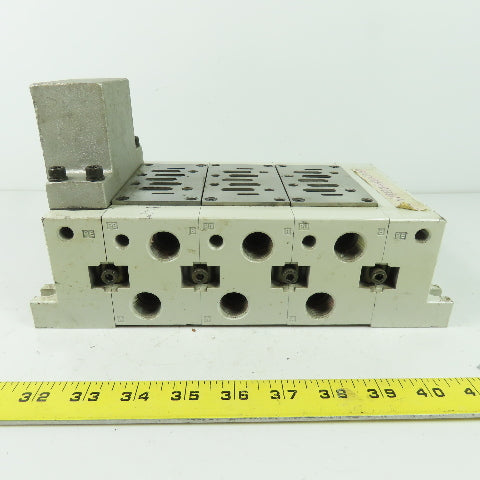SMC VV723-04R-06D-CD-XS29 Pneumatic Valve Manifold Base