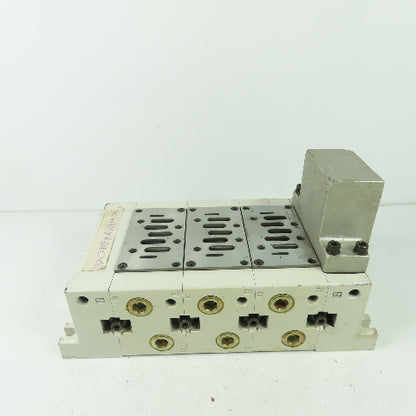 SMC VV723-04R-06D-CD-XS29 Pneumatic Valve Manifold Base
