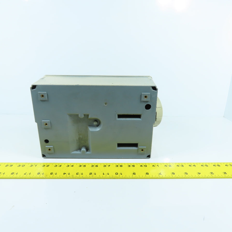 Hubbell HBL430MI7W 30A Pin & Sleeve Mechanical Interlock Receptacle Switch 480V
